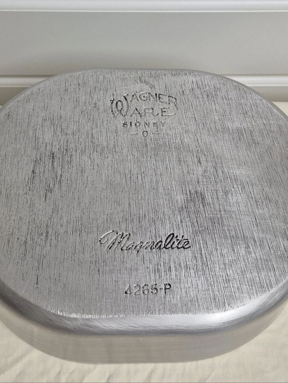 Vtg Wagner Ware Sidney O Magnalite 4265-P 8qt Roaster Dutch Oven, with Lid